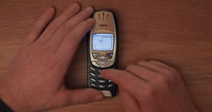 Jogo De Cobra Nokia Do Telefone Antigo Filme - Vídeo de