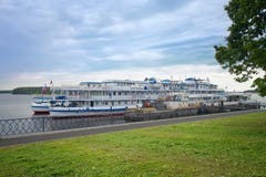 Cruise passenger ships on the Volga River on the mooring of the Royalty Free Stock Photography Cruise passenger ships on the Volga River on the mooring of the Royalty Free Stock Photography