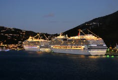 Cruise Ships At Night Royalty Free Stock Images Cruise Ships At Night Royalty Free Stock Images