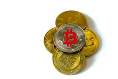 Cryptocurrency монеток изолированное на белой предпосылке стоковые фотографии rf Cryptocurrency монеток изолированное на белой предпосылке стоковые фотографии rf