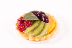 Cukierki tort z owoc odizolowywać na bielu obrazy royalty free Cukierki tort z owoc odizolowywać na bielu obrazy royalty free
