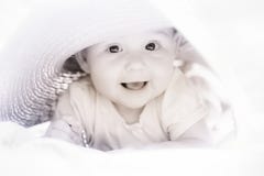 Cute Girl In Big Hat Royalty Free Stock Images Cute Girl In Big Hat Royalty Free Stock Images