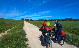 Cyklist av Camino de Santiago i cykel royaltyfri foto Cyklist av Camino de Santiago i cykel royaltyfri foto