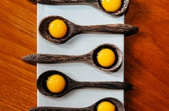Cząsteczkowej gastronomy twórczości nowożytna kuchnia, Galaretowy deser wewnątrz obrazy royalty free Cząsteczkowej gastronomy twórczości nowożytna kuchnia, Galaretowy deser wewnątrz obrazy royalty free
