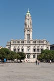 Câmara municipal de Porto Portugal no dia ensolarado fotos de stock Câmara municipal de Porto Portugal no dia ensolarado fotos de stock