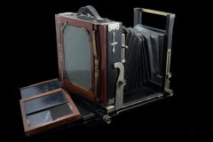 Câmera imóvel de grande formato da antiguidade 5x7 Fotografia de Stock Câmera imóvel de grande formato da antiguidade 5x7 Fotografia de Stock