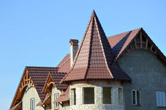Dachaufbau für Haus stockfotografie Dachaufbau für Haus stockfotografie