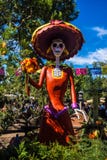 Dag van het Overledeneskelet in Disneyland Halloween royalty-vrije stock fotografie Dag van het Overledeneskelet in Disneyland Halloween royalty-vrije stock fotografie
