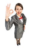 Dame heureuse d'affaires d'émotion montrant correct et regardant in camera photos libres de droits Dame heureuse d'affaires d'émotion montrant correct et regardant in camera photos libres de droits