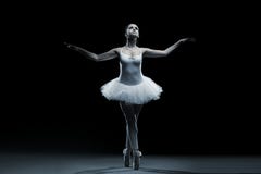 Danseur-action de ballet photos libres de droits Danseur-action de ballet photos libres de droits