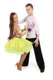Dança de salão de baile da dança do menino e da menina foto de stock Dança de salão de baile da dança do menino e da menina foto de stock