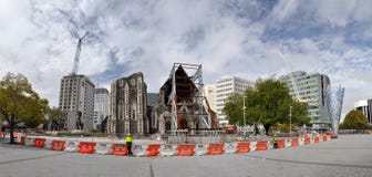 De Aardbeving van Christchurch - de Anglicaanse Ruïnes van de Kathedraal stock foto De Aardbeving van Christchurch - de Anglicaanse Ruïnes van de Kathedraal stock foto