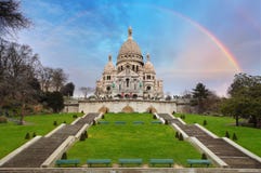 De Basiliek van Sacrecoeur van Montmartre in Parijs, Frankrijk Stock Foto De Basiliek van Sacrecoeur van Montmartre in Parijs, Frankrijk Stock Foto