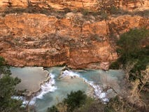 De beroemde Turkooise Bever valt waterval in Grand Canyon stock foto's De beroemde Turkooise Bever valt waterval in Grand Canyon stock foto's