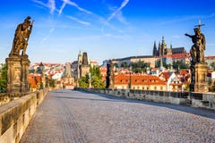 De brug van Charles, Praag, Tsjechische republiek stock afbeelding De brug van Charles, Praag, Tsjechische republiek stock afbeelding
