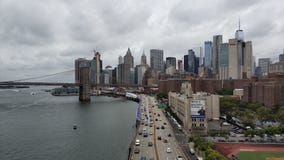 De grote mening van de Brug van Manhattan en van Brooklyn royalty-vrije stock foto De grote mening van de Brug van Manhattan en van Brooklyn royalty-vrije stock foto