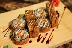 De heerlijke broodjes van makisushi van Ebi Tempura royalty-vrije stock foto De heerlijke broodjes van makisushi van Ebi Tempura royalty-vrije stock foto