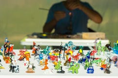 De hoofdglasventilator vervaardigt miniatuurbeeldjes van glas royalty-vrije stock foto's De hoofdglasventilator vervaardigt miniatuurbeeldjes van glas royalty-vrije stock foto's
