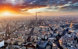 De Horizon van Parijs van Notre Dame de Paris stock afbeeldingen De Horizon van Parijs van Notre Dame de Paris stock afbeeldingen