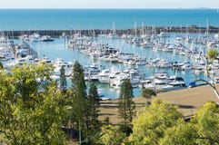 De Jachthaven van de Keppelbaai, Queensland, Australië stock foto's De Jachthaven van de Keppelbaai, Queensland, Australië stock foto's