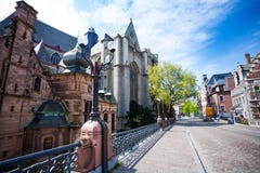 De Kerk van heilige Michael, straat sint-Michielsplein royalty-vrije stock foto's De Kerk van heilige Michael, straat sint-Michielsplein royalty-vrije stock foto's