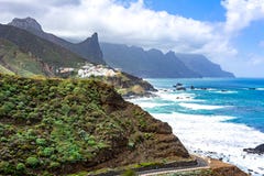 De kust van het noorden van Tenerife, Canarische Eilanden, Spanje stock fotografie De kust van het noorden van Tenerife, Canarische Eilanden, Spanje stock fotografie