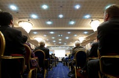 De mensen in conferentie centreren