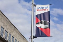 De nationale Uitdrukkelijke bussen nemen en zetten punt op af stock foto's De nationale Uitdrukkelijke bussen nemen en zetten punt op af stock foto's