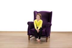 De ongehoorzame bored straf van de peutertijd uit Stock Foto's De ongehoorzame bored straf van de peutertijd uit Stock Foto's