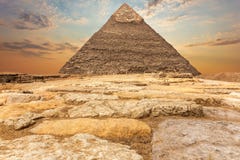 De Piramide van Chephren in Giza, zonsondergangmening royalty-vrije stock fotografie De Piramide van Chephren in Giza, zonsondergangmening royalty-vrije stock fotografie