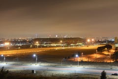 De Stad van het voetbal - FNB Stadion Johannesburg bij Nacht stock afbeelding De Stad van het voetbal - FNB Stadion Johannesburg bij Nacht stock afbeelding