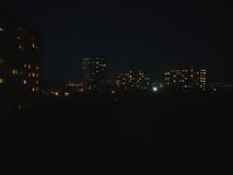 De stad van de nacht stock afbeeldingen De stad van de nacht stock afbeeldingen