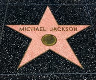 De Ster van Michael Jackson ` s, Hollywood-Gang van Bekendheid - 11 Augustus, 2017 - Hollywood-Boulevard, Los Angeles, Californië royalty-vrije stock afbeeldingen De Ster van Michael Jackson ` s, Hollywood-Gang van Bekendheid - 11 Augustus, 2017 - Hollywood-Boulevard, Los Angeles, Californië royalty-vrije stock afbeeldingen