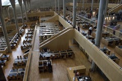 De Zaal van de Lezing van de Bibliotheek van Alexandrië royalty-vrije stock foto De Zaal van de Lezing van de Bibliotheek van Alexandrië royalty-vrije stock foto