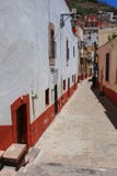 De Zacatecasstraat van de binnenstad De magische stad van Mexico stock fotografie De Zacatecasstraat van de binnenstad De magische stad van Mexico stock fotografie