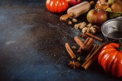 De zoete achtergrond van het dalingsbaksel Royalty-vrije Stock Fotografie De zoete achtergrond van het dalingsbaksel Royalty-vrije Stock Fotografie