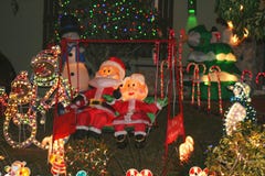 decorazioni di natale esterne immagini stock libere da diritti decorazioni di natale esterne immagini stock libere da diritti