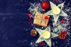 Dekoration des Weihnachtsneuen Jahres, Kerzen, Geschenkbox, Stern, snowflak Stockbild Dekoration des Weihnachtsneuen Jahres, Kerzen, Geschenkbox, Stern, snowflak Stockbild