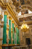 Dekorationsdetails, Innenraum des St. Isaac Cathedral in St Petersburg, Russland Malachitspalten und Bibelmalereien stockfoto Dekorationsdetails, Innenraum des St. Isaac Cathedral in St Petersburg, Russland Malachitspalten und Bibelmalereien stockfoto