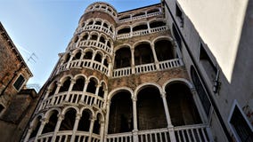 Del Bovolo, dei Contarini del Bovolo de Stair de Contarini de Scala imagen de archivo libre de regalías Del Bovolo, dei Contarini del Bovolo de Stair de Contarini de Scala imagen de archivo libre de regalías