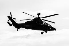 Demonstratievlucht van de Tijgeruht van Eurocopter van de aanvalshelikopter stock afbeelding Demonstratievlucht van de Tijgeruht van Eurocopter van de aanvalshelikopter stock afbeelding