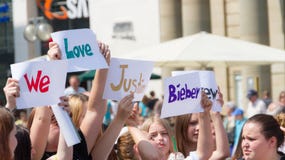 Demonstrować dla Justin Bieber fotografia stock Demonstrować dla Justin Bieber fotografia stock