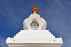 Den buddistiska Stupaen i Benalmadena, Spanien arkivfoto Den buddistiska Stupaen i Benalmadena, Spanien arkivfoto