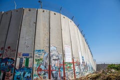 Den israeliska Västbankenbarriären fotografering för bildbyråer Den israeliska Västbankenbarriären fotografering för bildbyråer