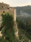 Den regniga dagen i Pitigliano, Toscana arkivfoton Den regniga dagen i Pitigliano, Toscana arkivfoton