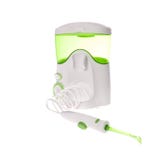Dents de brossage, gommes de massage Irrigator pour oral photos libres de droits Dents de brossage, gommes de massage Irrigator pour oral photos libres de droits