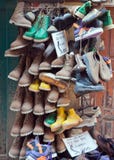 Departamento de zapato, Katmandu, Nepal imágenes de archivo libres de regalías Departamento de zapato, Katmandu, Nepal imágenes de archivo libres de regalías