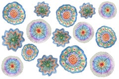 Desenho de lápis do ` s das crianças em tons multi-coloridos florais ilustração stock Desenho de lápis do ` s das crianças em tons multi-coloridos florais ilustração stock