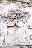 Detail van de voorgevel van Duomo van Orvieto, Italië Marmeren bas- stock foto's Detail van de voorgevel van Duomo van Orvieto, Italië Marmeren bas- stock foto's