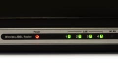 Detail von Lichtern auf modernem Modem-Router ADSL WiFi lizenzfreie stockfotos Detail von Lichtern auf modernem Modem-Router ADSL WiFi lizenzfreie stockfotos